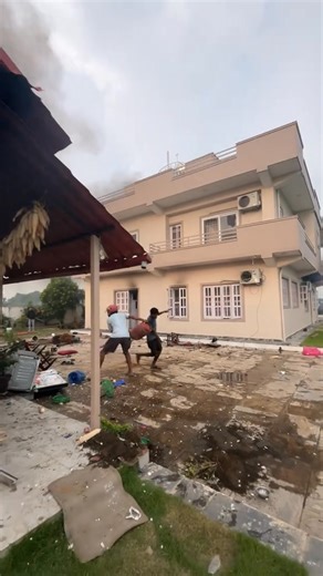 Showing you whats going on in Nepal Right Now 🥲 | Johnny VINES