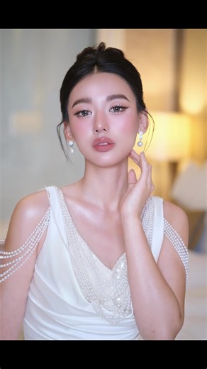 Flawless Radiance Look for Chinese Bride by Ivana Tan