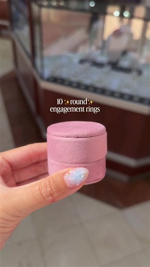 Round Engagement Rings: 10 Stunning Picks to Consider