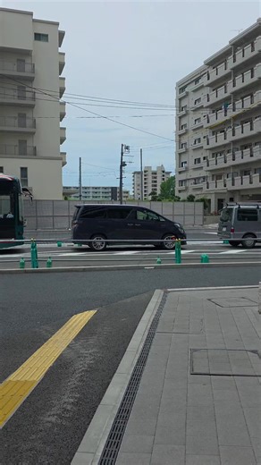 オリジナル楽曲 - 横浜を歩くを使っている横浜を歩く (@yokohama_walks)の動画