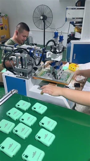 Small arm screen printing machine