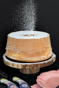 Vanilla Chiffon Cake