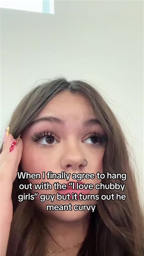 Misunderstandings in Dating: The Curvy Girl Encounter