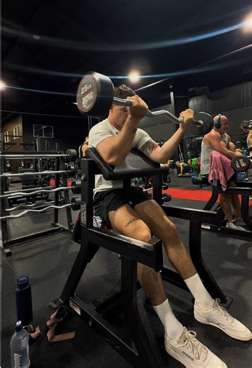 Full Extension vs. Partial Reps in Weightlifting