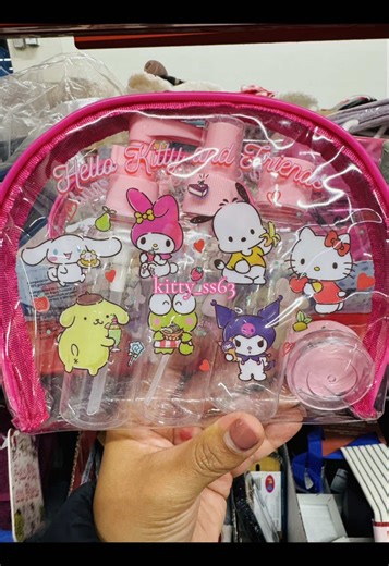Cosmetiquera Hello Kitty: Set de Viaje Ideal