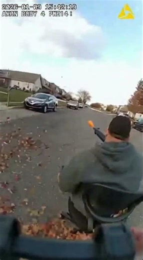 Leaf Blower Speedrun: Police vs Rolling Chair 🪑💨