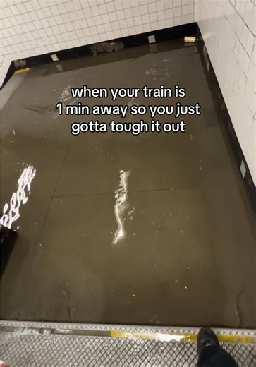 so many people turned around and went back up, it's still pouring outside 😭 #nyc #rain #flooding #subway