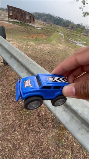 Mini RC Car Power Test 🔥 | Iron Pipe Par Smooth Climb #shorts