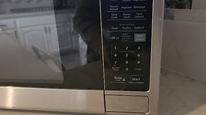 Watch Sleek look with many options. Sharp Carousel Microwave on Amazon Live