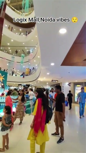Logix Mall Noida😱 | City Lights #mall #shorts #vibes #shoppingmall #delhi #noida #travel