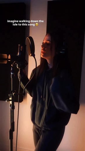 imagine walking down the isle to this song looking at your person 🥺❤️ #madeforyou #songteaser #newmusic #unreleasedmusic #songteaser | Jessica Baio