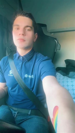 Routiers Gays à Bordeaux: Célébration de la Communauté