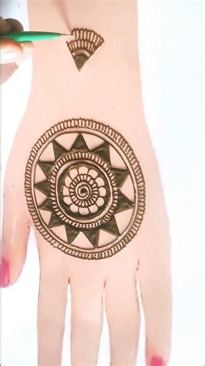 Trending Simple Arabic Mehndi Design for Bridesmaids | UK-USA Viral Look