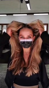 11 reactions · 3 comments | ⚡Flippy flop @warrenschultzhairdesign makes that hair pop ⚡ @sayladean looking like a superstar with her Wella salon colour! | Wella Professionals | Facebook