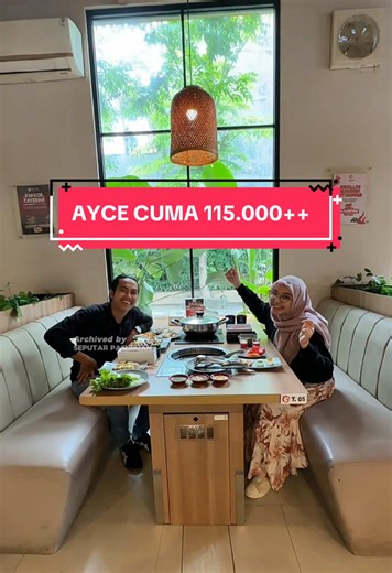 AYCE favorit warga Sidoarjo sekarang hadir dengan konsep baru 🔥 Kakkoii Sidoarjo kini jadi Kakkoii Budget Sidoarjo! Cuma 115K / orang, kamu sudah bisa All You Can Eat sepuasnya selama 90 menit 🍽️ Pilihan menu tetap lengkap, mulai dari beef, seafood, frozen food, sayuran, side dish, dessert, minuman, sampai live cooking. Makan puas, menu variatif, pelayanan tetap nyaman, pas banget buat makan ramean bareng temen, keluarga, atau quality time. Yuk cobain sensasi AYCE dengan harga lebih bersahabat