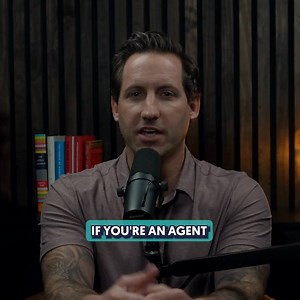 What happens after a client signs with you? Most agents send a welcome email and move on. For insurance professionals managing substantial portfolios, that first 90 days determines whether clients stay, refer, or quietly shop around. Client Giant helps you create custom client onboarding experiences or keep existing policyholders engaged with quarterly gifting. Every touchpoint is strategic, automated, and designed to build loyalty without lifting a finger. From day-one welcome gifts to annivers