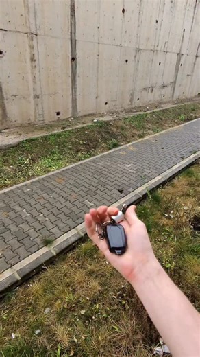 Geek Want on Instagram: "Product Link in Bio ⁠ A must-have accessory for car enthusiasts and those who appreciate the iconic design of manual transmissions. Crafted with precision, this keychain replicates the look and feel of a real gear stick, adding a unique touch to your keys or bag. 🔔👓 Product : Six-Speed Manual Shift Keychain #productdesign #productdesigner #designinspiration #designinspirations #innovativedesign"