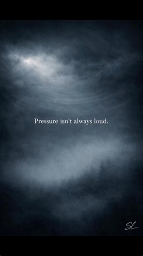 📘 What Is Barometric Pressure? Barometric pressure is the weight of the air around us. The atmosphere is constantly pressing down on the body. When that pressure is stable, most people don’t notice it at all. But when it changes—due to weather systems, storms, altitude shifts, or rapid environmental changes—the body has to adapt. For the brain, this matters. The brain exists inside a closed system made up of three components: • Brain tissue • Blood • Cerebrospinal fluid (CSF) These must stay in