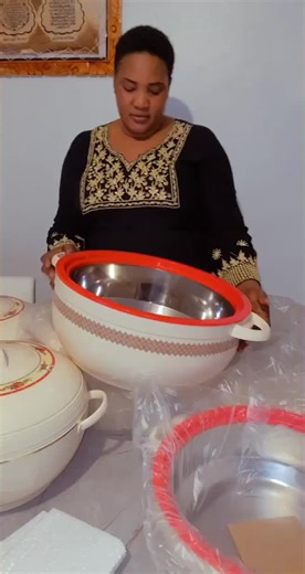 Organizing Cooking Pots: Kitchen Tips and Techniques