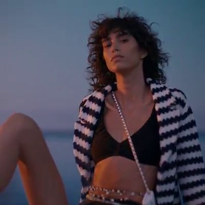 ‘Balade en Méditerranée’ — the CHANEL Cruise 2020/21 collection imagined by Virginie Viard. Available in boutiques from November. More on chanel.com Captured by Julien Pujol. | CHANEL