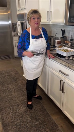 🌟✨ Ciao, friends! It’s time for another delicious meal from my $25 series—Eggplant Parmesan! 🍆💖 For just $25, you can feed a family of four or five with this comforting dish! I’ve layered thinly sliced eggplants with marinara sauce and a mix of shredded mozzarella and fresh mozzarella on top, all baked to perfection! And don’t forget the spaghetti on the side, tossed in a simple marinara sauce. 🍝✨ $25 Family Meals eBook: Available Later Today! March 24th — Go to Recipes (top of my page) 🧑‍�