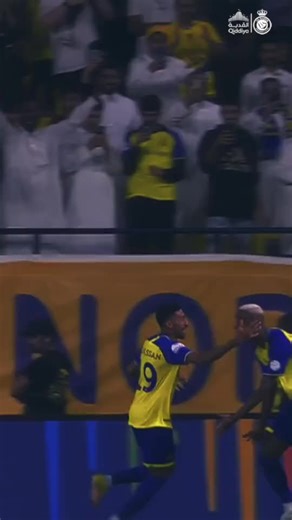 Cristiano Ronaldo's Football Skills Showcase