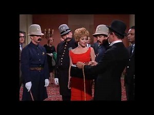 The Riddler (Frank Gorshin) as Charlie Chaplin - Robbery Scene (Batman 1966)