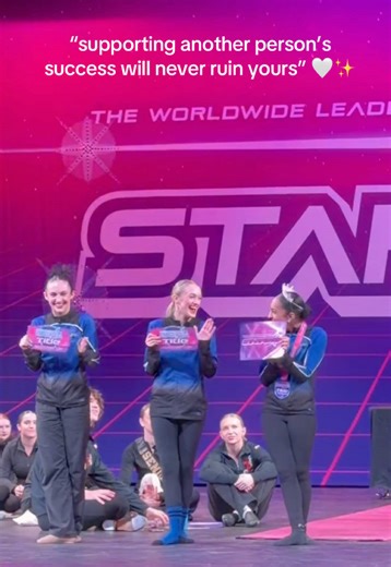 we love our girls💙💙💙 #fyp #comp #bestfriends #support | girls helping other girls