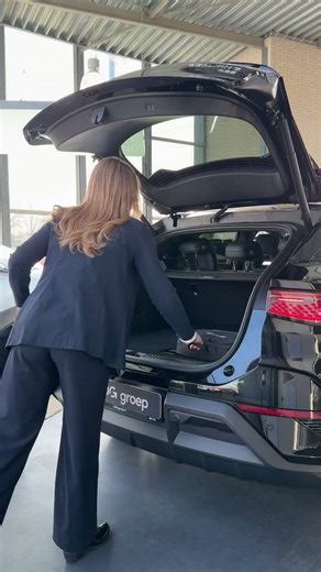 Handen vol? Dit trucje van de BYD SEALION 7 redt je.