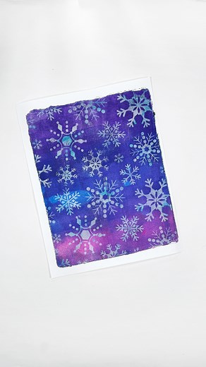 Andrew Steinbrecher Art and Design on Instagram: "It’s about that time of year again…it’s Christmas in July! That means two things: I’m dreaming of cooler weather, and I’m digging into my stash of leftover gift wrap, because it’s perfect for printing on a gel plate. Rather than throw it away, I like to reuse bits of wrapping paper in my art. Here’s one of my favorite ways to print with it: Start by rolling some paint onto your gel plate. Then press a piece of wrapping paper into the paint. Let i