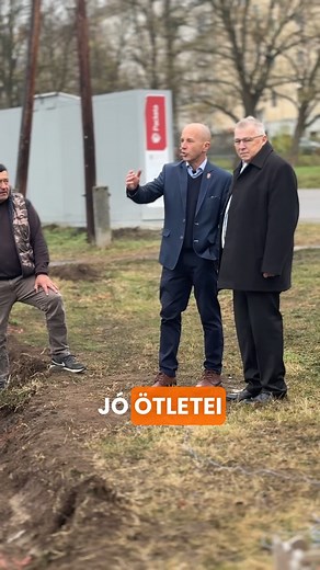 🇭🇺 A Magyar Falu Program támogatásával hamarosan egy kültéri ping pong pálya létesül Petőfibányán. Ez a fejlesztés nemcsak sportolási lehetőséget kínál, hanem egy új találkozóhelyet is teremt, ahol fiatalok és idősebbek egyaránt együtt tölthetik az időt, mozoghatnak, versenyezhetnek vagy egyszerűen csak jól érezhetik magukat. #szabo_zsolt63 | Szabó Zsolt