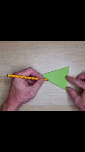 How to make an Christmas tree origami