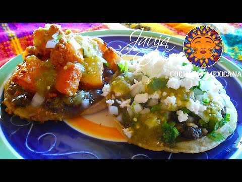 Mexican Sopes - Sopes Mexicanos. How to Make Sopes.