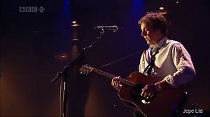 Paul McCartney “Blackbird" The BBC Electric Proms At The Roundhouse 2007 | Avant Garde Music