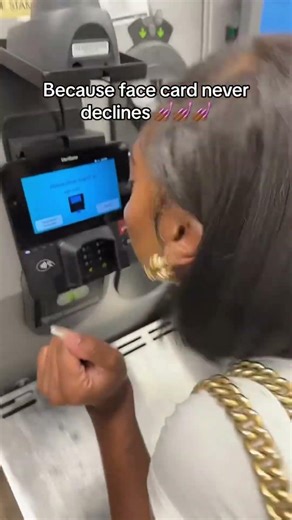 Because face card never declines 💅🏾😂 #lol #facecard #facecardneverdeclines #facecardcosmetics