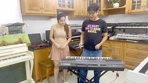1.5M views · 8.3K reactions | Em gái Nghệ An đi mua đàn, hát bài Đoạn Buồn Đêm Mưa cực hài | Việt Sang Keyboard | Facebook