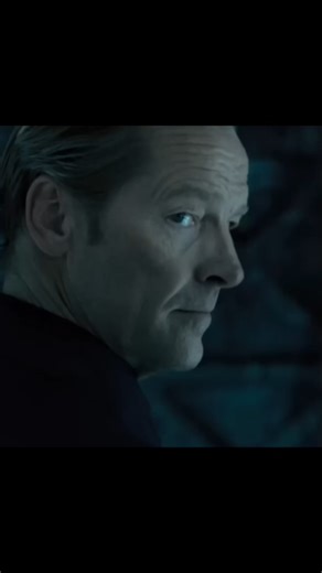 The woman was besieged by killers-canshe escape?#shorts #movie #edit