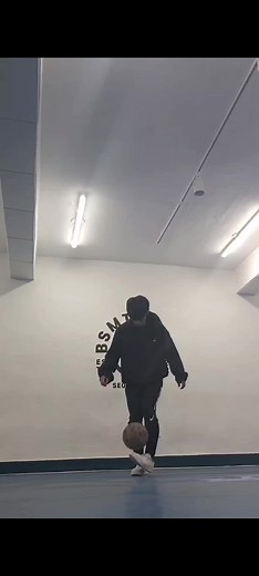 follow my instagram @kangfreestyle