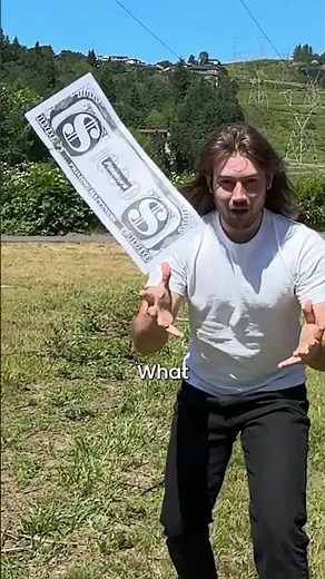 Can you catch the real $100 bill? 💸🏃‍♂️