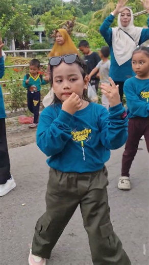 adik gemoy lucu sekali karnafal grg #karnafal #jogetkarnafal #dj #remix #musik