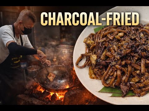 Charcoal-Fried Hokkien 🍝 in Kuala Lumpur | Cooking Over Glowing Embers, 🇲🇾 (Dec'25)