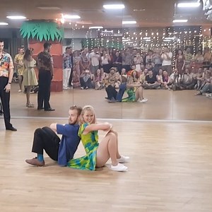 Boogie Woogie Dance Jam by Sondre & Tanya! We always enjoy dancing in front of such a supportive audience 😍 Good times indeed! #dance #dancevideo #boogiewoogie #couple #fun | Sondre & Tanya