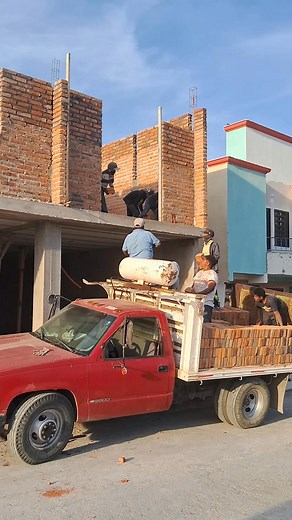 174K views · 728 reactions | #albañilesaguascalientes #albañilesmexicanos #aguascalientesmexico #concreto #jesusmariaags #fyp #ladrillo #construction #electricidad #tabique | Albañilería JRG | Facebook