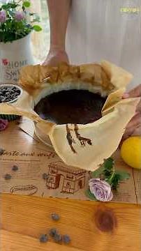 Basque Cheesecake with chocolate sauce #basque #cheesecake #dessert #chocolate sauce