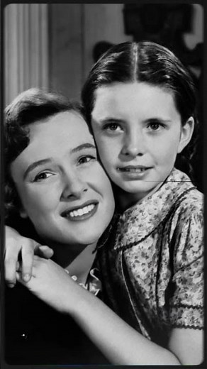 “The Untold Story of Phyllis Thaxter Leaving Hollywood Behind”