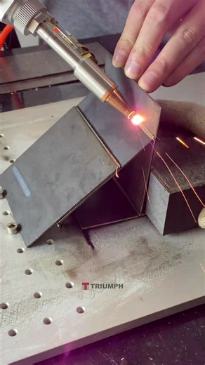 20 Years Factory | Handheld Laser Welding Machine Demo Manufactured by a professional laser factory with 20 years experience. Stable performance, fast delivery, and reliable after-sales support. Trusted by customers worldwide. 👉 Contact us for factory price & technical details. #LaserWelding #LaserWeldingMachine #LaserFactory #MadeInChina #IndustrialEquipment #MetalFabrication #WeldingSolutions #Export #GlobalMarket #FactoryPrice