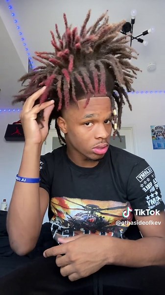 Freeform Dreads: How to Achieve Long Ash Hair