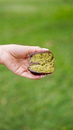 The viral Dubai Chocolate Chewy Cookie has landed!💚 Ricky, chewy, and honestly… a little addictive. Now available at select locations below: @dukeslanehi @islandcountrymarkets at Ko Olina @islandgourmetmarkets Waikoloa | ABC Stores