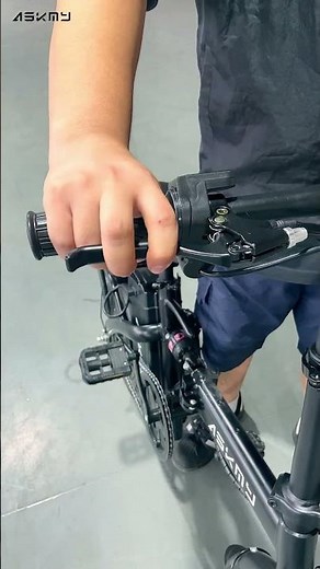 "This Foldable E-Bike Changes Everything! | Compact, Portable & Long-Range Urban Ride 🚴⚡"