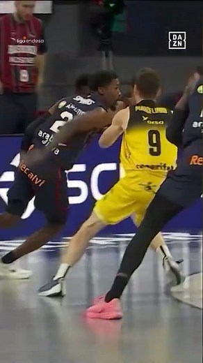 Amidou DIALLO busca la FOTO en el aire | Liga Endesa 2024-25